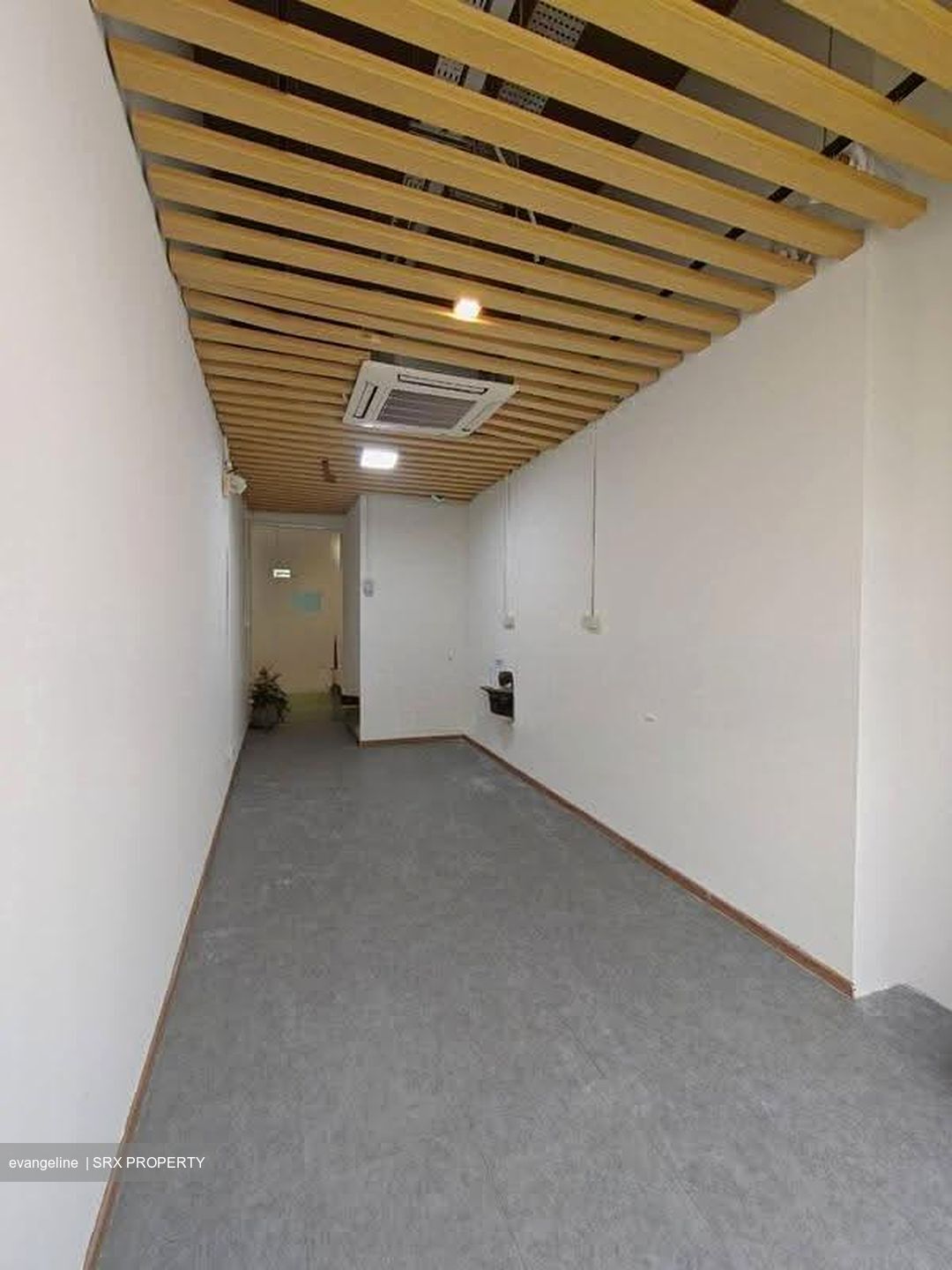 Spazio @ Kovan (D19), Retail #633684821